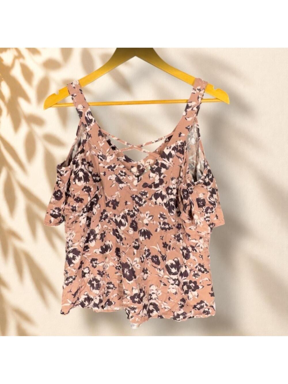 Mimi Chica Blouse Women L Large Pink Floral V-Neck Cold Shoulder Short Sleeve
